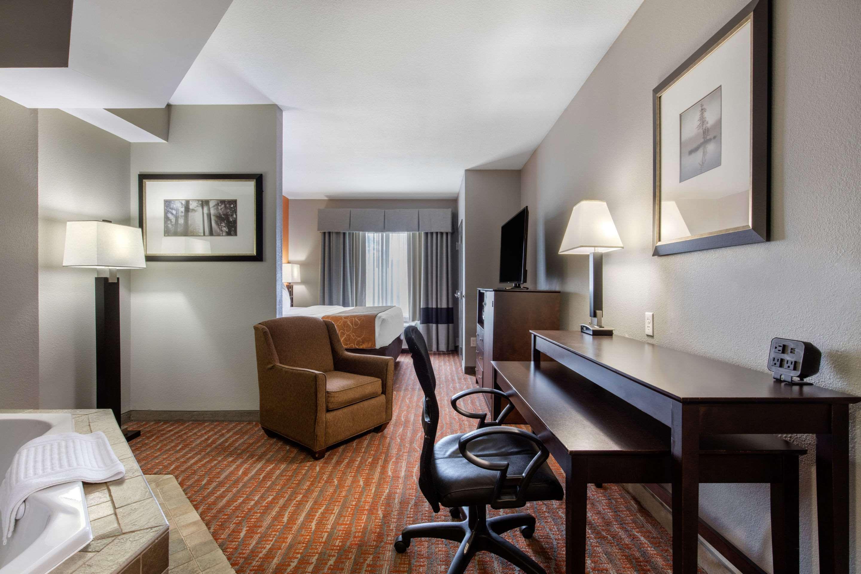 Comfort Suites Jackson I-40 Zewnętrze zdjęcie