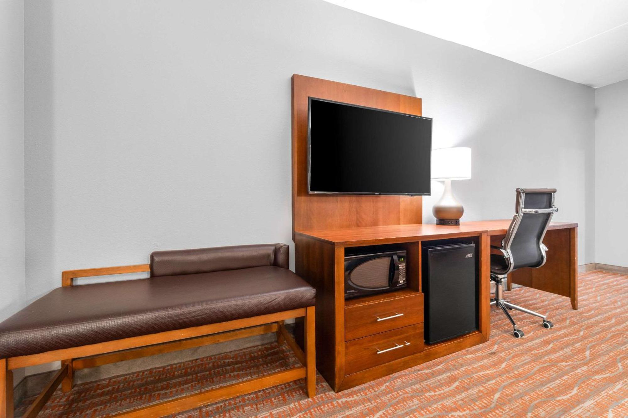 Comfort Suites Jackson I-40 Zewnętrze zdjęcie