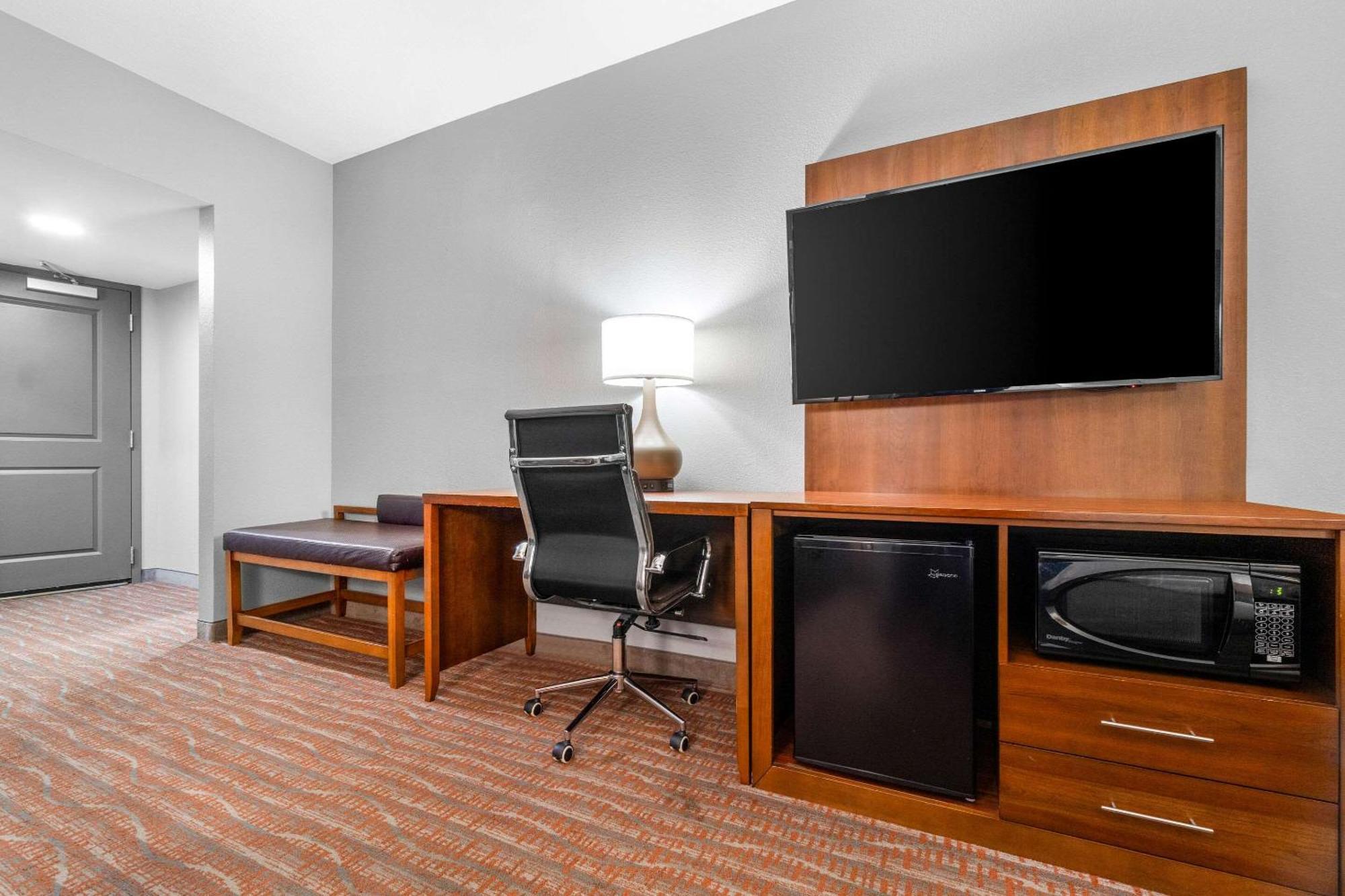 Comfort Suites Jackson I-40 Zewnętrze zdjęcie